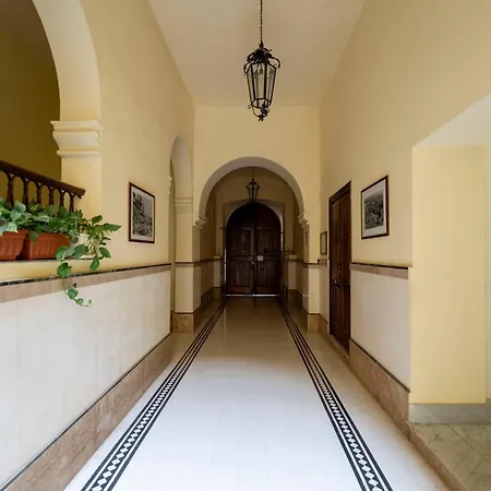 Colosseo Romantic 公寓