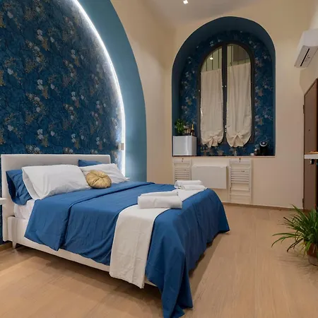 Colosseo Romantic * Roma