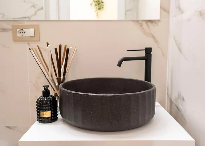 Colosseo Romantic רומא