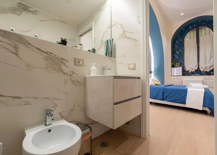 Colosseo Romantic דירה